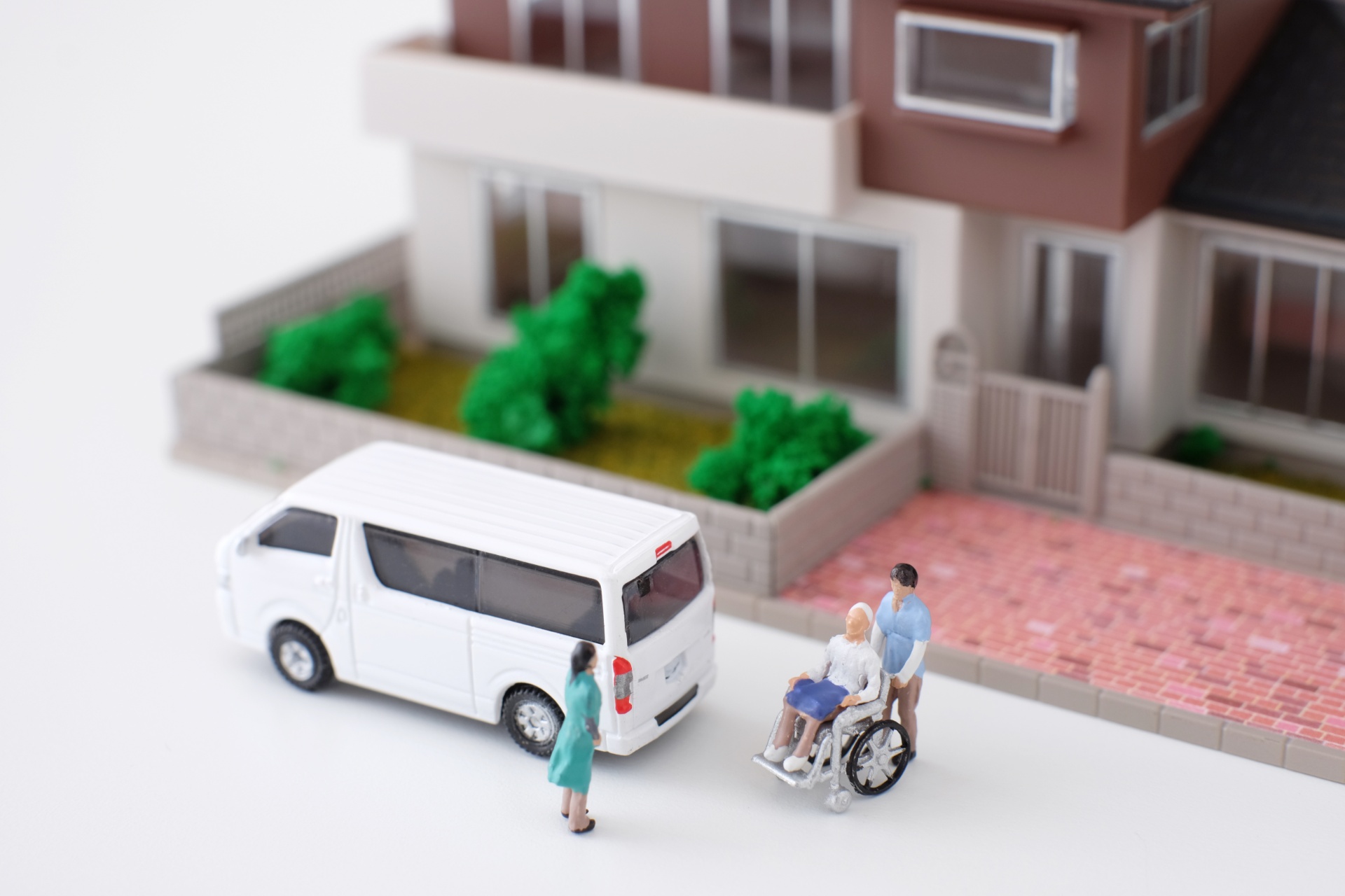 外出の付き添い | 東京都三鷹市の介護ならケアライフサポート